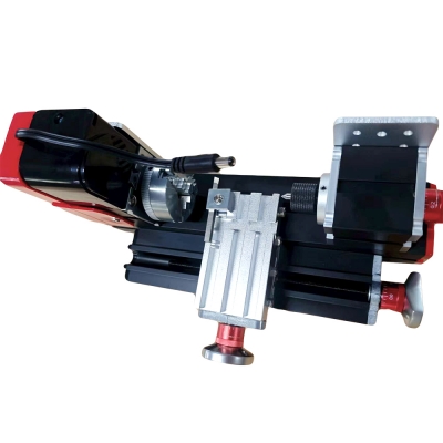 Фото: Мини токарный станок Torniks Z20002, 24 Вт-2 Мини токарный станок Torniks Z20002, 24 Вт-2