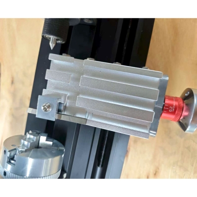 Фото: Мини токарный станок Torniks Z20002, 24 Вт-6 Мини токарный станок Torniks Z20002, 24 Вт-6