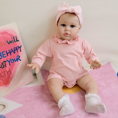 Фото: Мягконабивная кукла Реборн девочка Ия, 55 см-1 Мягконабивная кукла Реборн девочка Ия, 55 см-1